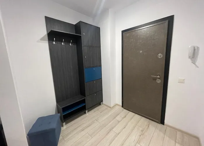 Moghioros Park Dum4 * Бухарест